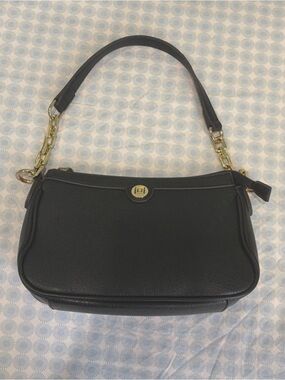 Liz Claiborne Black Shoulder Bag with Gold Chain Accents